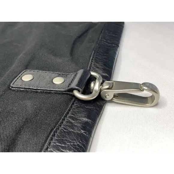 Levenger Black Large Leather Flap Messenger Commuter Bag P81 - Picture 9 of 15